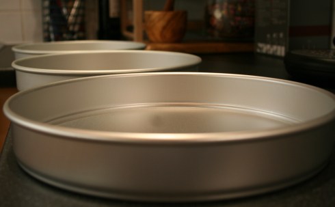 9" cake tins